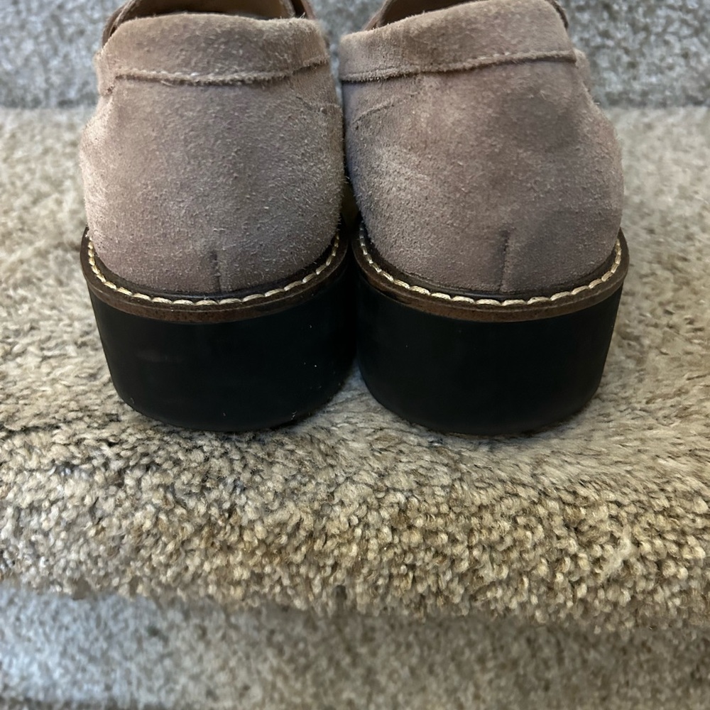 House of Harlow 1960 Gunner Suede Taupe Lug Sole Loafers. 7.5. Preppy. Academia - Picture 4 of 10